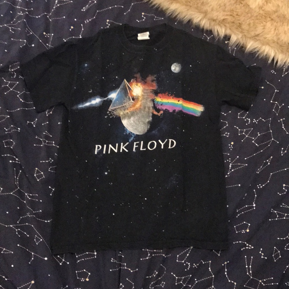 “Vintage” Pink Floyd Band T-shirt Size Small